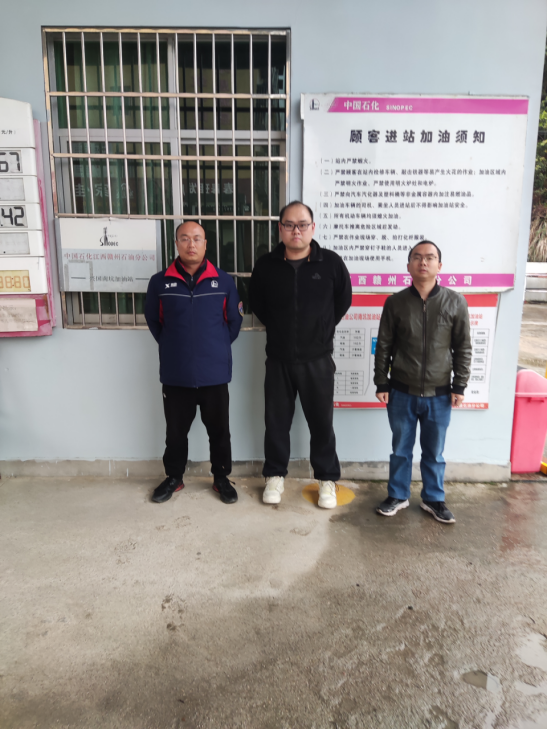 1681439379149245.jpg 1681439381702.jpg